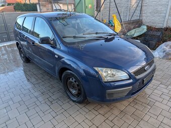 Ford Focus mk2 před facelift díly z vozu - 2