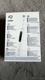 Elektrický zubní kartáček Oral-B - 2