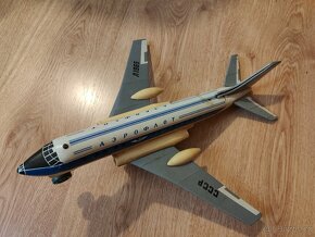 Staré plechové letadlo - 2