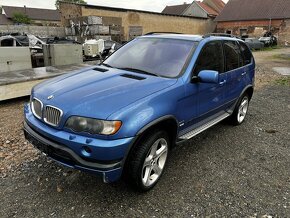 BMW X5 4.6is Estoril blau - 2