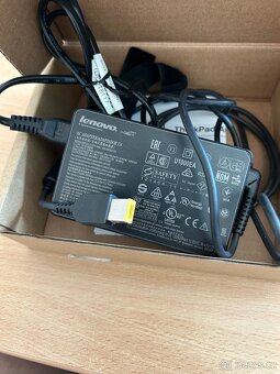 Lenovo ThinkPad 65W Slim AC Adapter - SLIM TIP - 2