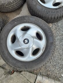 4x 15" obutá letní alu. kola na Seat. - 2