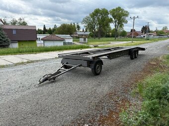 Točnicový autopřepravník-dvouvlek - 2