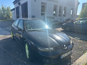 Seat Leon Cupra R - 2