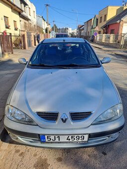 Renault Megane - 2
