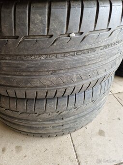 Letní pneu Dunlop 225/45/17 - 2
