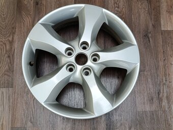 5x114,3 Renault Koleos 6,5Jx17 ET40 číslo 40300JY02C alu - 2