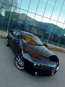 Alfa Romeo 159 3.2Jts 191kw 4x4 Elegante - 2