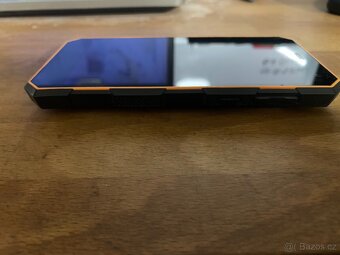 Hammer my Phone - 2