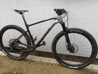 Kolo Giant 29 karbon L. - 2