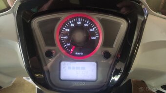 Kymco People 125 GTi - 2