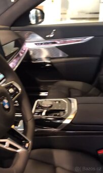 BMW 740d xDrive 5/2025 cerna CR 3500km - 2
