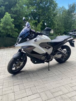 Honda VFR800 Crossrunner - 2