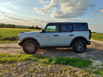 Ford Bronco BIG BEND 2.3 EcoBoost 300 koní, 7st. manuál - 2