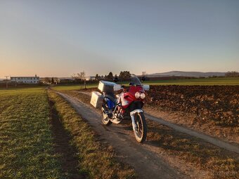 Honda Afrika Twin - 2