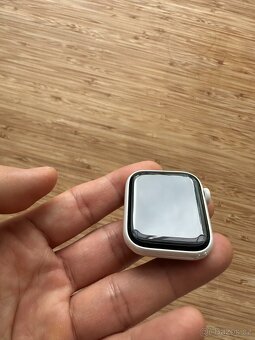 Apple Watch 5 Bílá keramika 40mm - JEDINÉ V ČR - 2