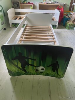 Dětské postele - fotbalový motiv - 2
