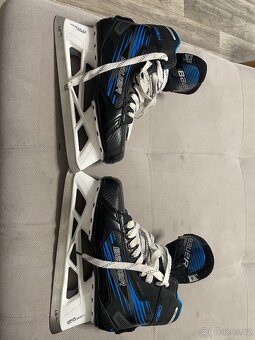 Brankařske brusle Bauer vel 9 - 2