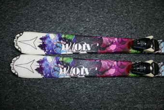 dievcenské lyže atomic 120 cm - 2