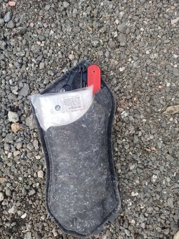 Přihrádka na vybavení - 2