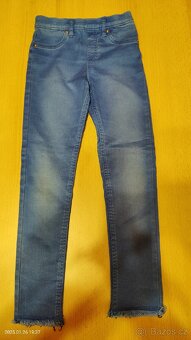 Dívčí elastické rifle 122/128 - 2