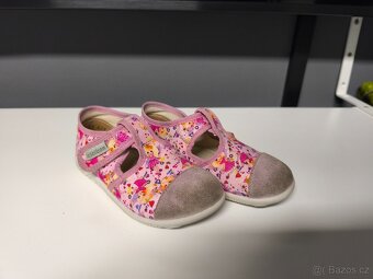 Dívčí papuče - bačkory, bačkůrky značky CICIBAN vel. 26 - 2