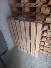 Celodřevěné palety 100/80 nové - 2