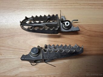 Stupačky Honda CRF - 2