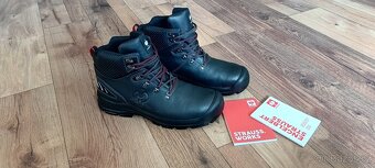 Obuv Strauss vel.48 - 2