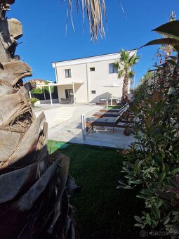 Prodej vily 235 m² s pozemkem 500 m², Spille, Albánie - 2