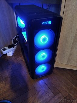 herní PC- Ryzen 7 3700x+RX 5700XT+NVMe SSD - 2