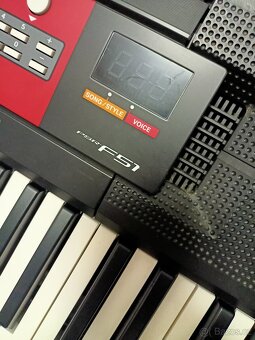 Klávesy Yamaha PSR-F51 - 2
