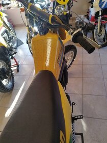 Suzuki RM 250 - 2