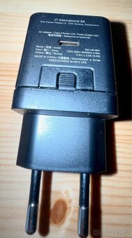 Nabíječky 5V-3A-15W - 2