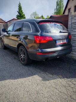 Audi Q7 na opravu nebo náhradní díly - 2