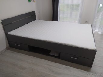 Multifunkční postel s rošty a matrací vcelku NOVÝ - 2