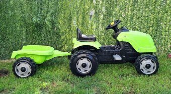 Slapaci traktor Smoby Farmer XL s vozikem - 2
