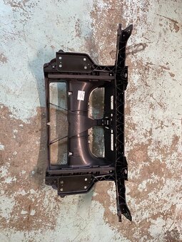 Přední stěna chladiče BMW e87 130i - 2