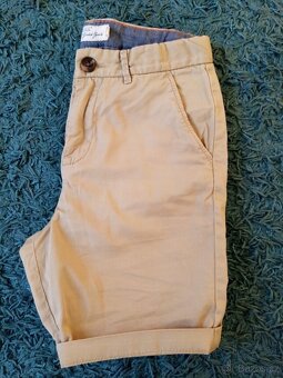 CHLAPECKÉ KRAŤASY 134 H&M - 2