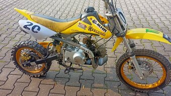 Čína 125 - 2