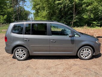 Volkswagen Touran 2.0TDI 103KW, r.v. 2013 - 2