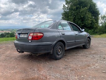 Almera 1.5 benzín 2002 - 2