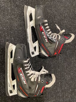 Brankářské hokejové brusle CCM JETSPEED FT2 - 2