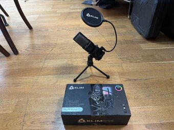 KLIM Muse bezdrátový stolní mikrofon (2,4 GHz, ANC, RGB, pop - 2