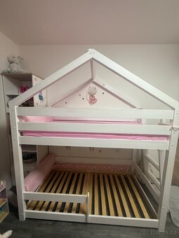 Dětská domečková patrová postel - 2