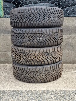 205/55/16 Zimní pneumatiky Semperit Speead Grip5 zesílené - 2
