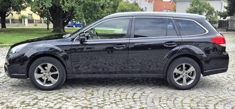 Subaru Outback - 2,5i 127 kW Executive ČR 2.maj - 2