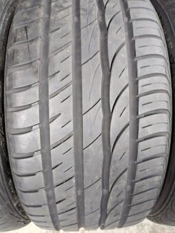 235/40/17 letni pneu BARUM 235/40 R17 - 2