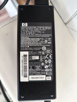 AC adapter nabijecka HP - 2