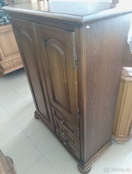 Dubová vysoká komoda - 2